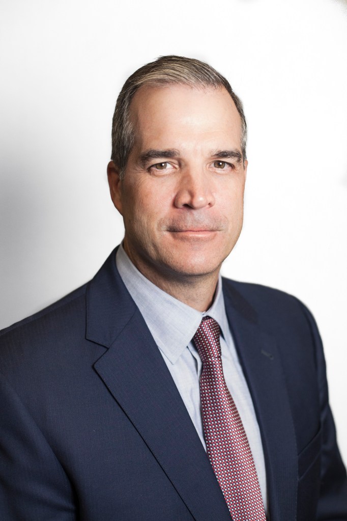 Bruce BrooksCEOFluidra