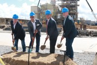 Pictured L-R: KIK CFO Steve Jackson, Plant Manager Donald Brunette, Louisiana Governor John Bel Edwards, and KIK COO Jeff Schmitt at the ground-breaking ceremony forBioLab's Lake Charles, La. plant.