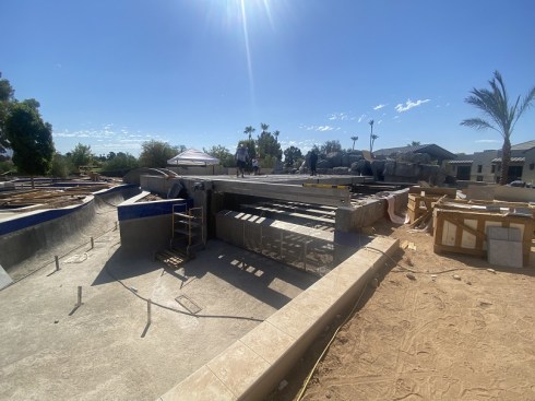 The juncture where the surf simulator and river meet, with the river to the left.