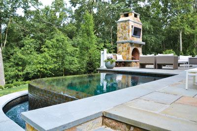 Serene

scene: Tranquility Pools of Haskell, N.J., earned a total

of four awards, including a gold in the category of Stand- Alone

Spas, Concrete for this spillover sensation.