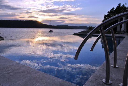 Views from the pool and the yacht are equally striking.